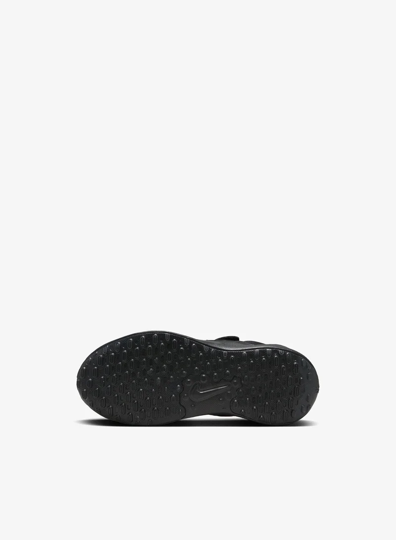 Nike Revolution 7 Psv